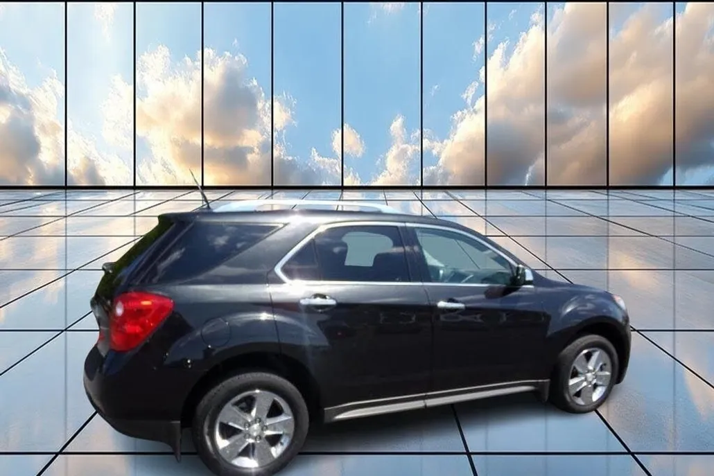 2013 Chevrolet Equinox LTZ photo 1