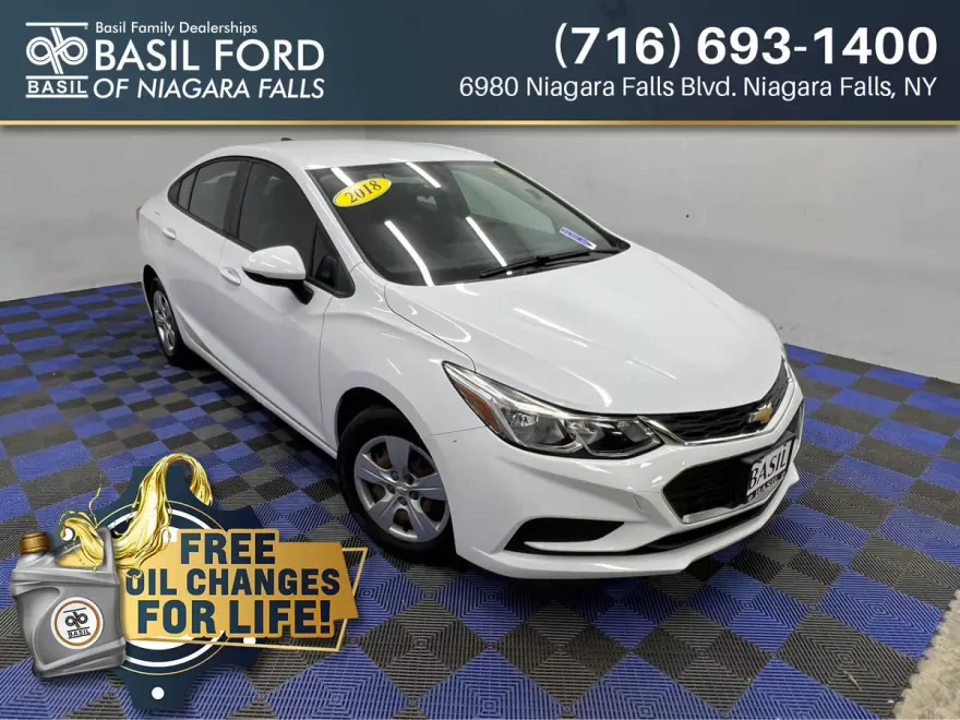 2018 Chevrolet Cruze LS photo 1