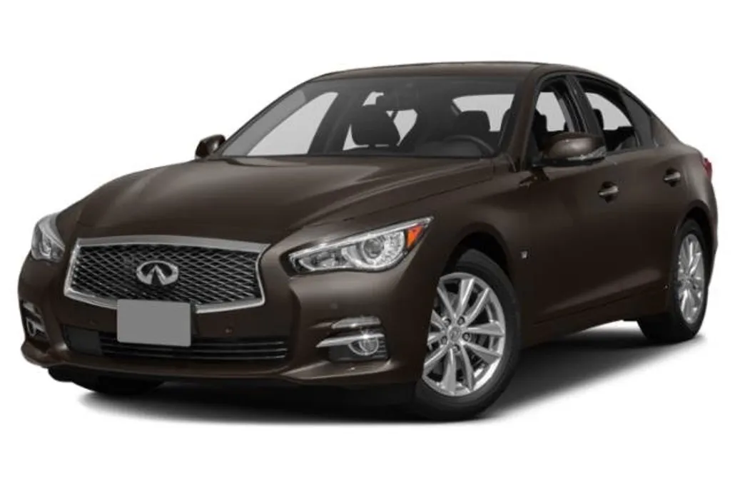 2015 Infiniti Q50 Premium photo 1