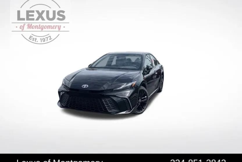 2025 Toyota Camry SE photo 1