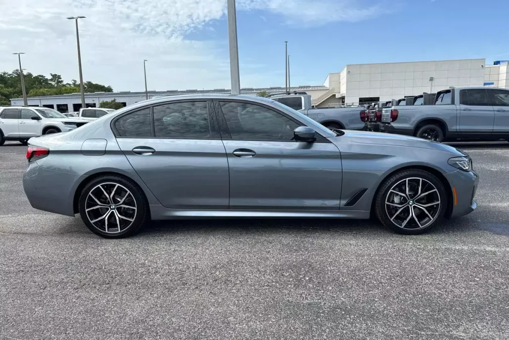 2022 Bmw 540i photo 1
