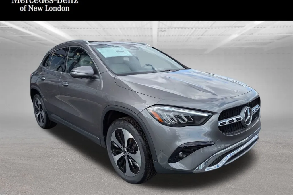 2025 Mercedes Benz GLA 250 4MATIC photo 1