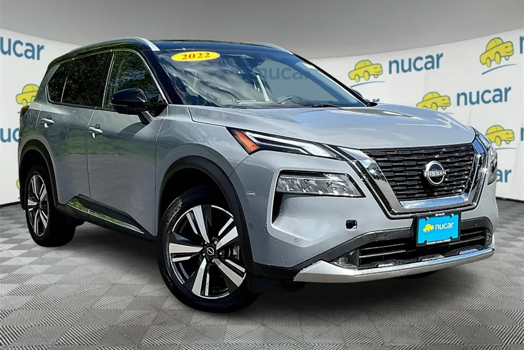 2022 Nissan Rogue Platinum photo 1