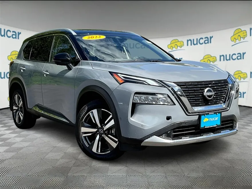 2022 Nissan Rogue Platinum photo 1