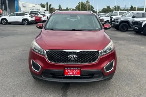 2017 Kia Sorento LX photo 3