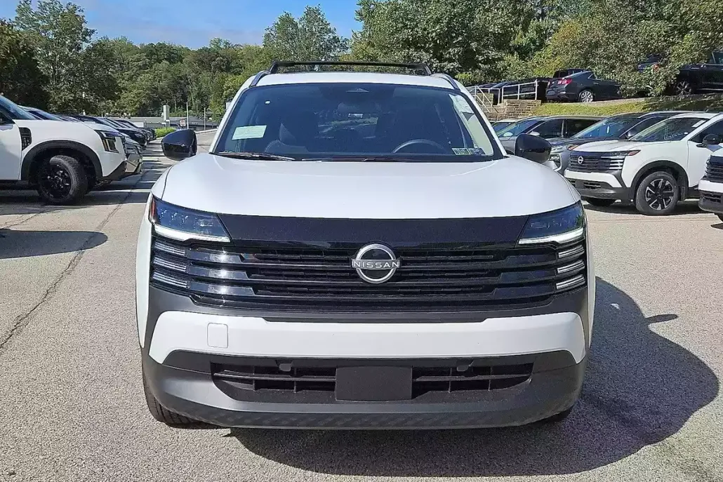 2026 Nissan Kicks SV photo 1