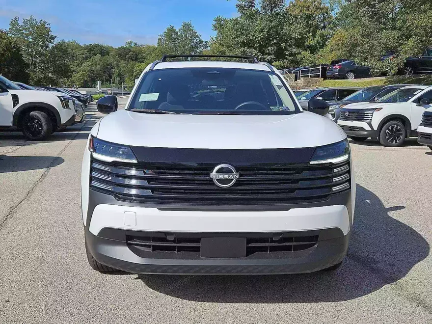 2026 Nissan Kicks SV photo 1