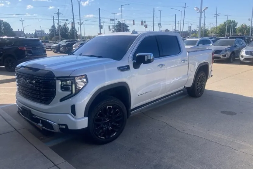 2023 Gmc Sierra 1500 Denali Ultimate photo 1