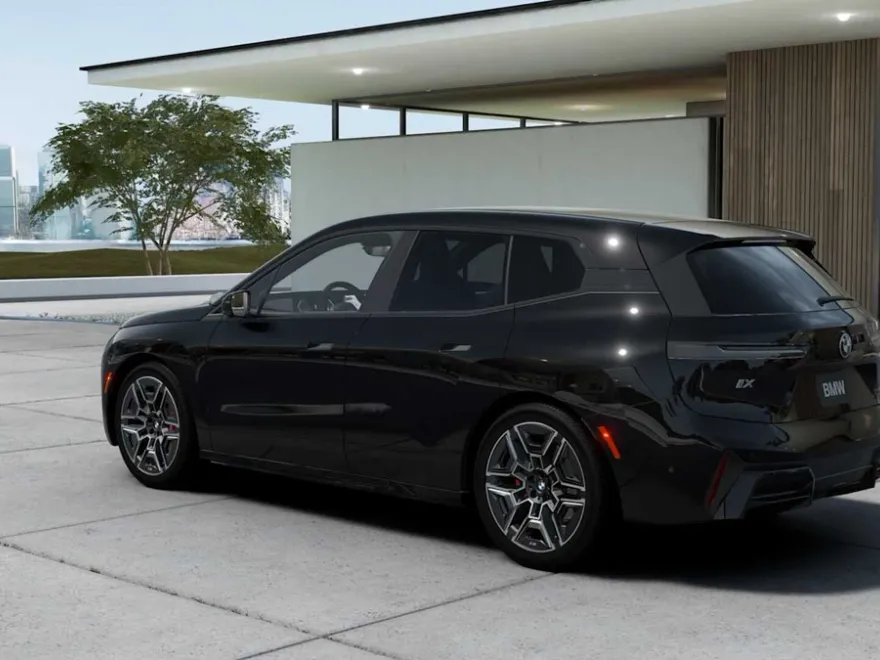 2026 Bmw iX photo 1