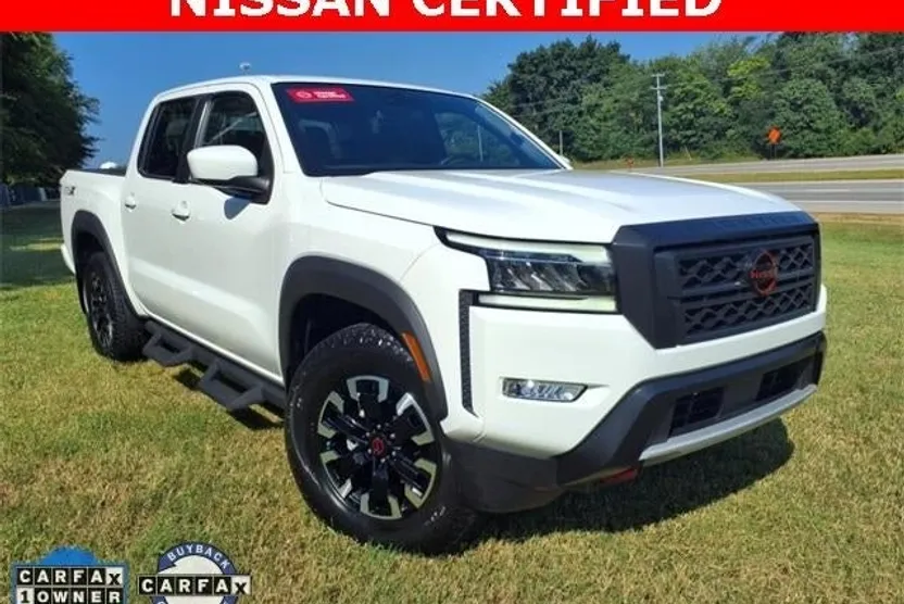 2023 Nissan Frontier Crew Cab PRO-X photo 1