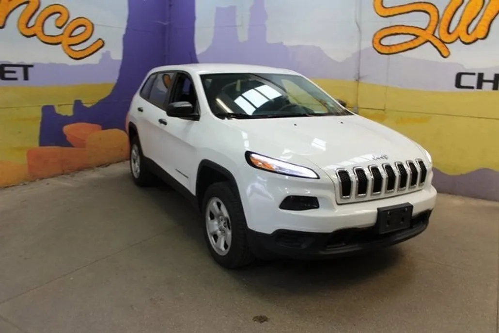 2016 Jeep Cherokee Sport photo 1