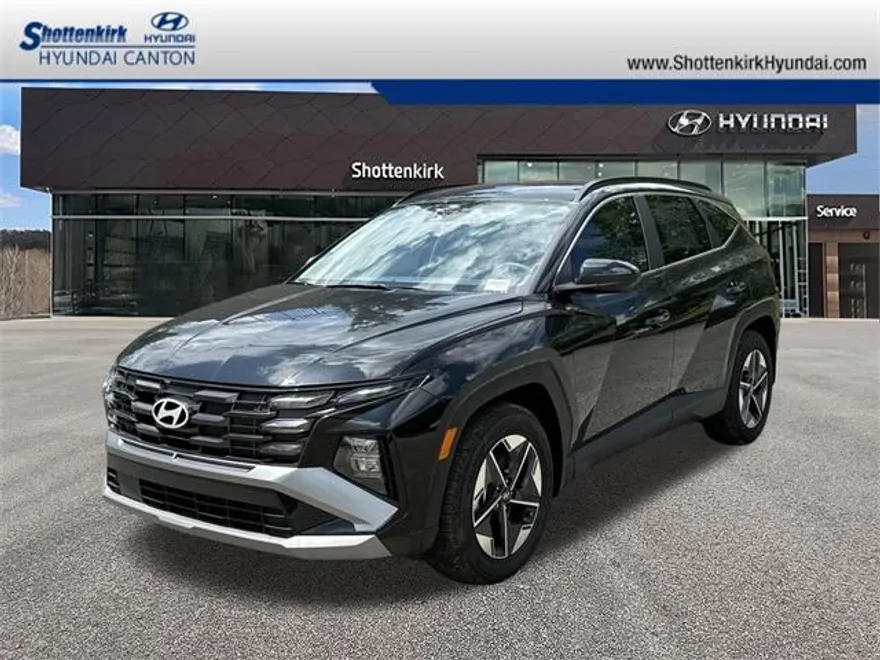 2025 Hyundai Tucson SEL photo 1