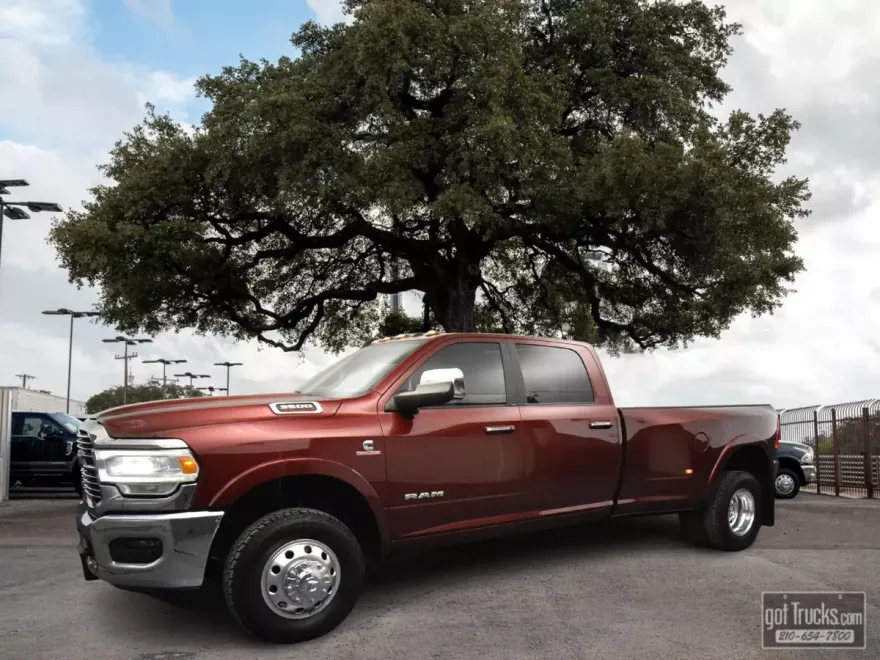 2019 Ram 3500 Laramie photo 1