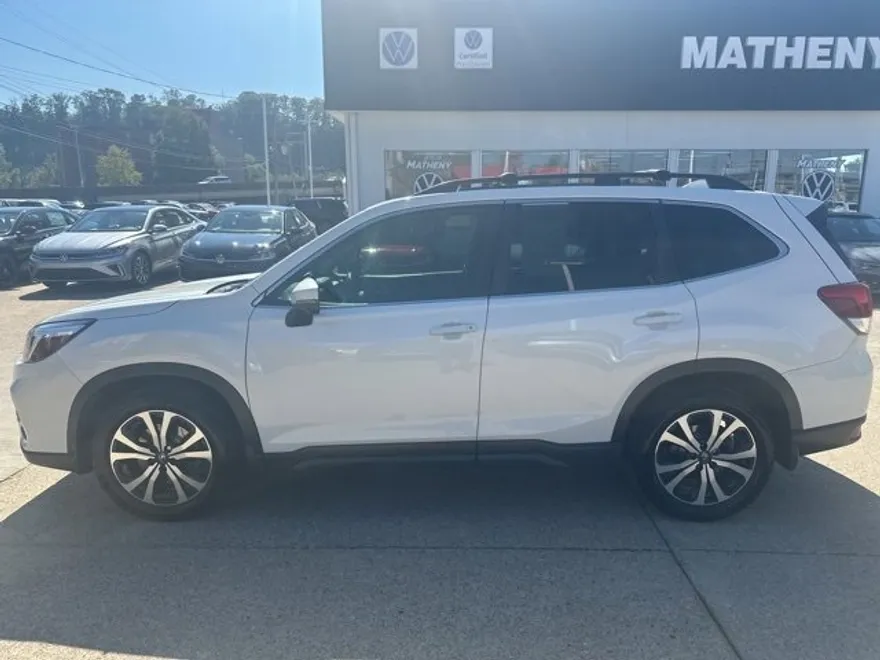 2019 Subaru Forester Limited photo 1