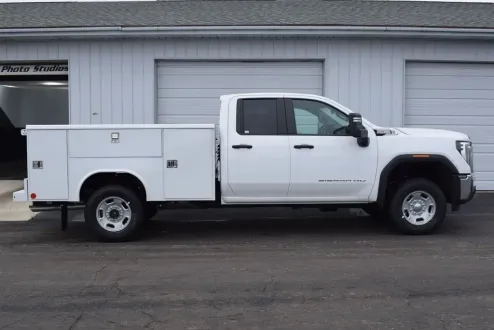 2024 Gmc Sierra Pro photo 3