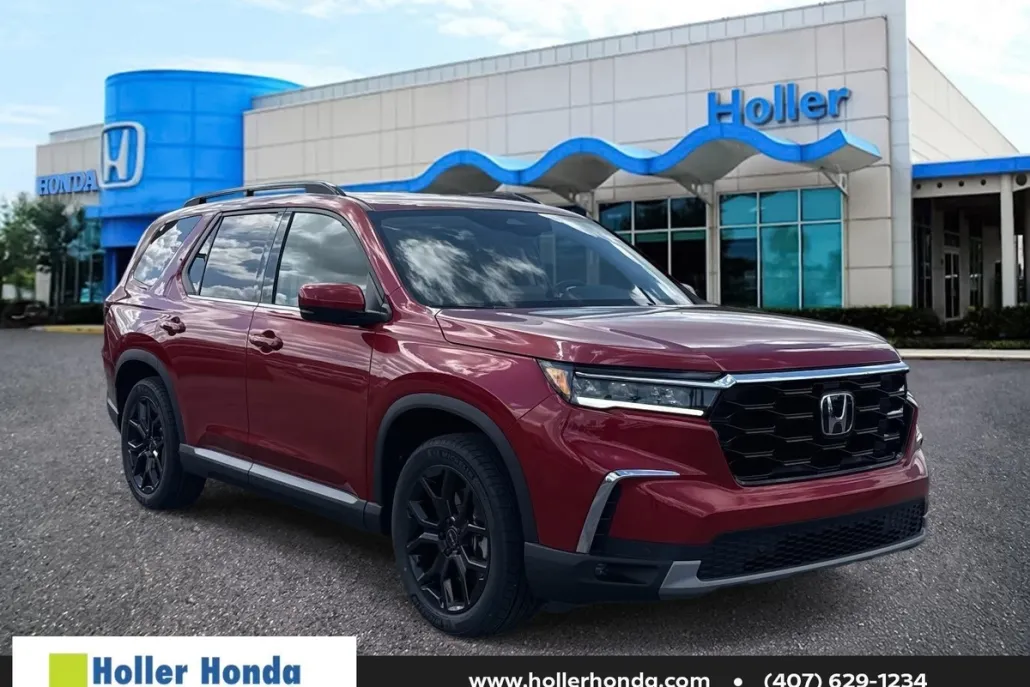 2025 Honda Pilot Touring photo 1