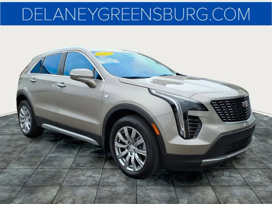 2023 Cadillac XT4 Premium Luxury photo 1