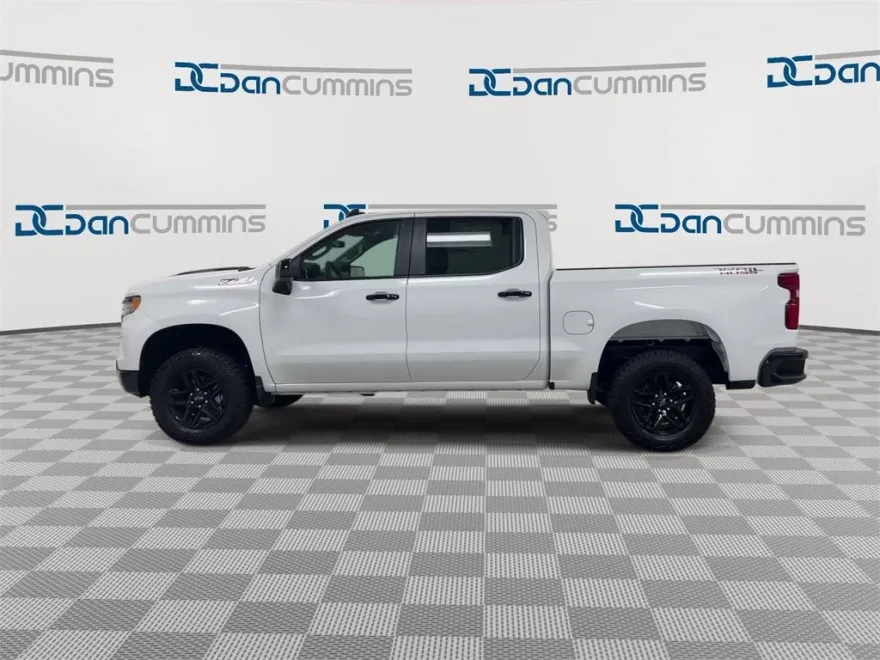 2023 Chevrolet Silverado 1500 LT Trail Boss photo 1