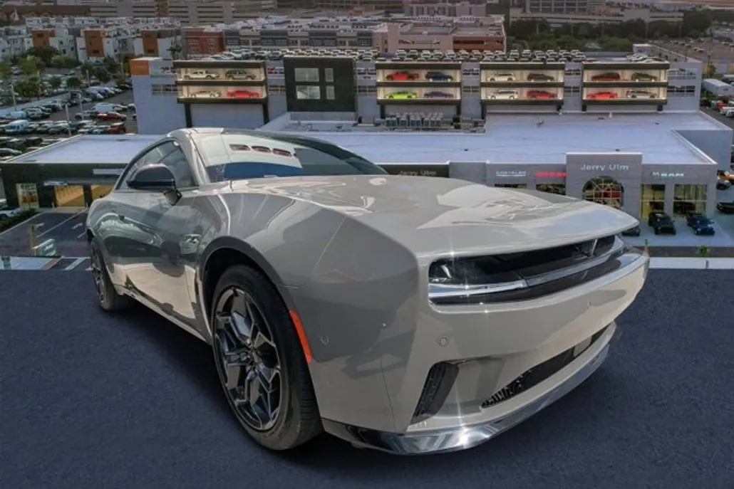 2025 Dodge Charger Daytona R/T photo 1