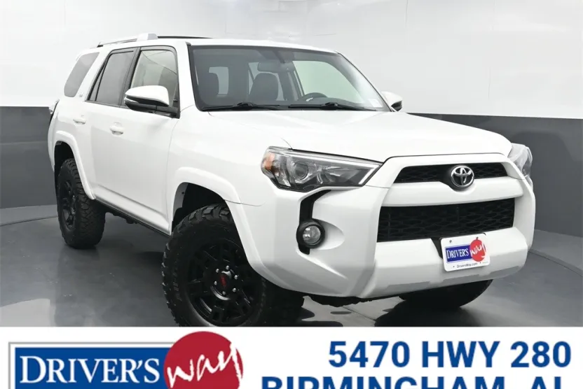 2018 Toyota 4Runner SR5 Premium photo 1