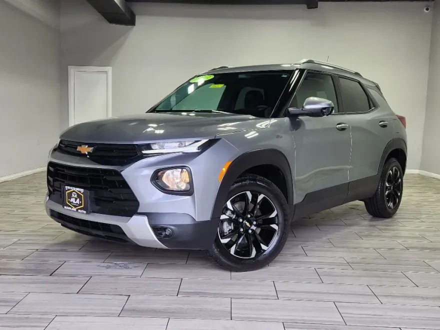 2023 Chevrolet Trailblazer LT photo 1