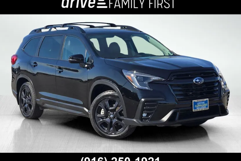 2023 Subaru Ascent Onyx Edition photo 1