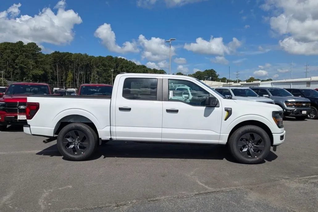 2025 Ford F-150 STX photo 1