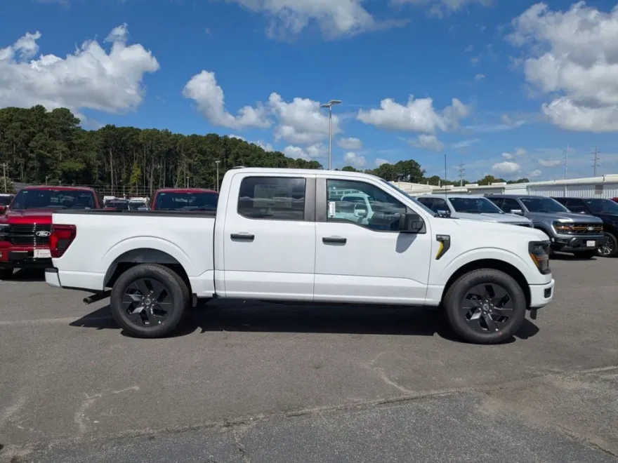 2025 Ford F-150 STX photo 1