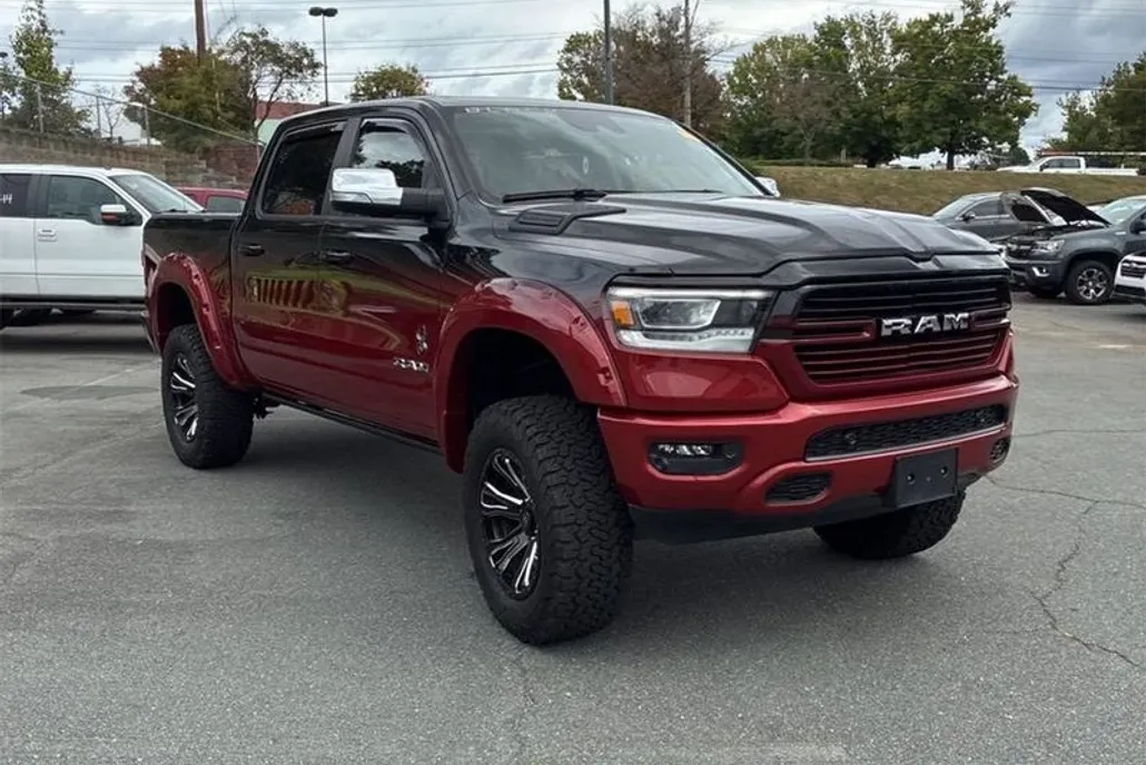 2022 Ram 1500 Laramie photo 1