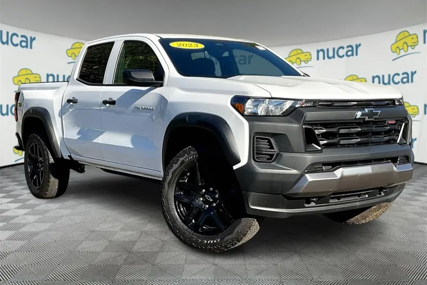 2023 Chevrolet Colorado Trail Boss photo 1