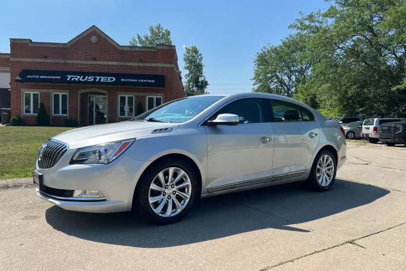 2014 Buick LaCrosse Base photo 1