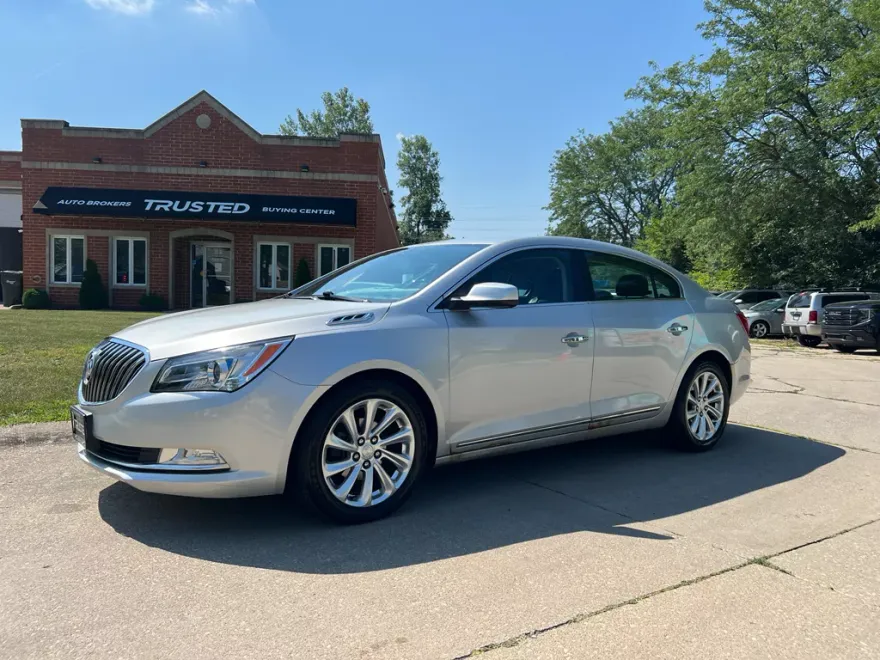 2014 Buick LaCrosse Base photo 1