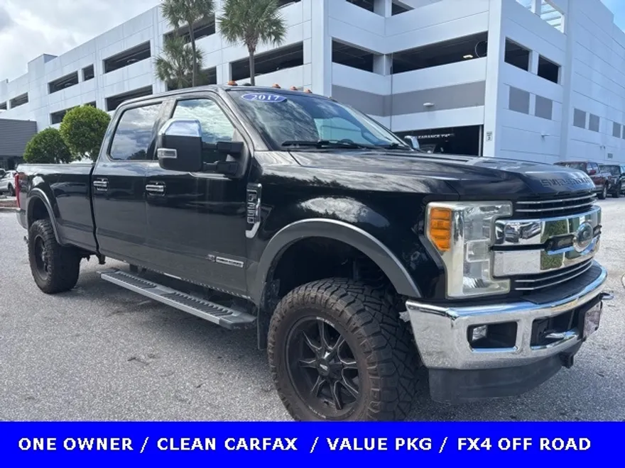 2017 Ford F-350 photo 1