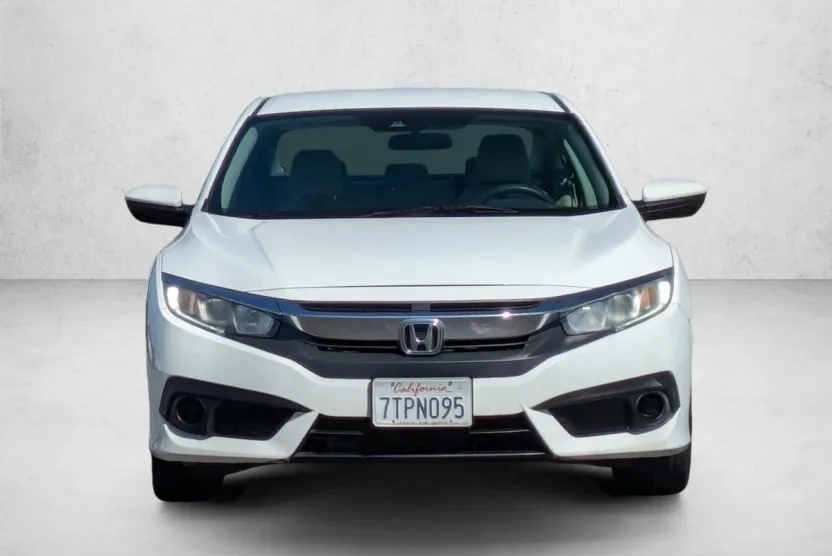 2016 Honda Civic LX photo 1