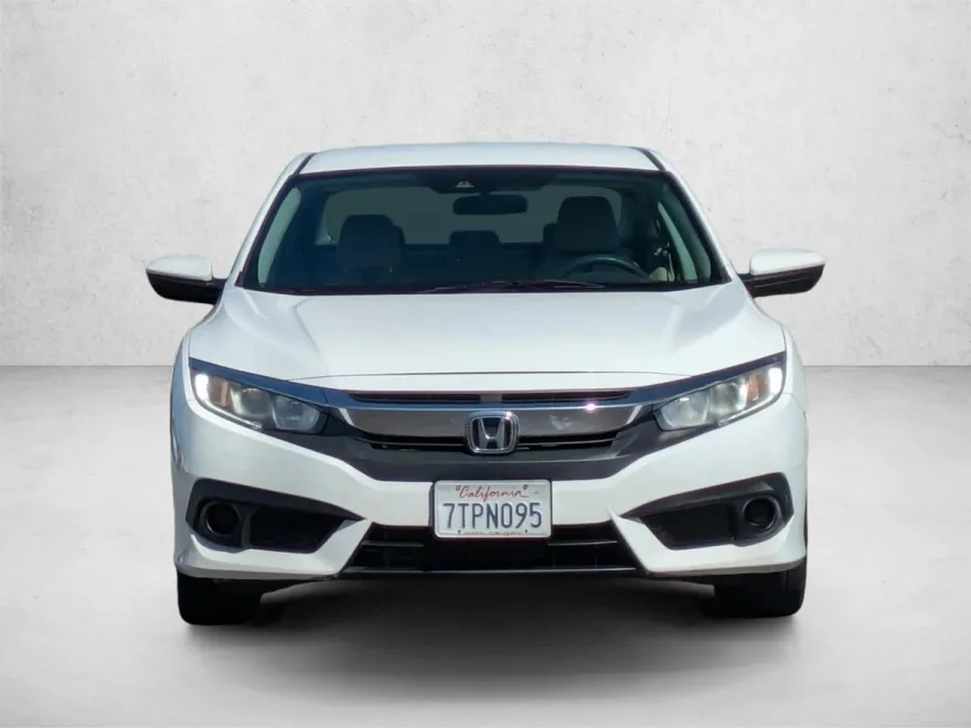 2016 Honda Civic LX photo 1