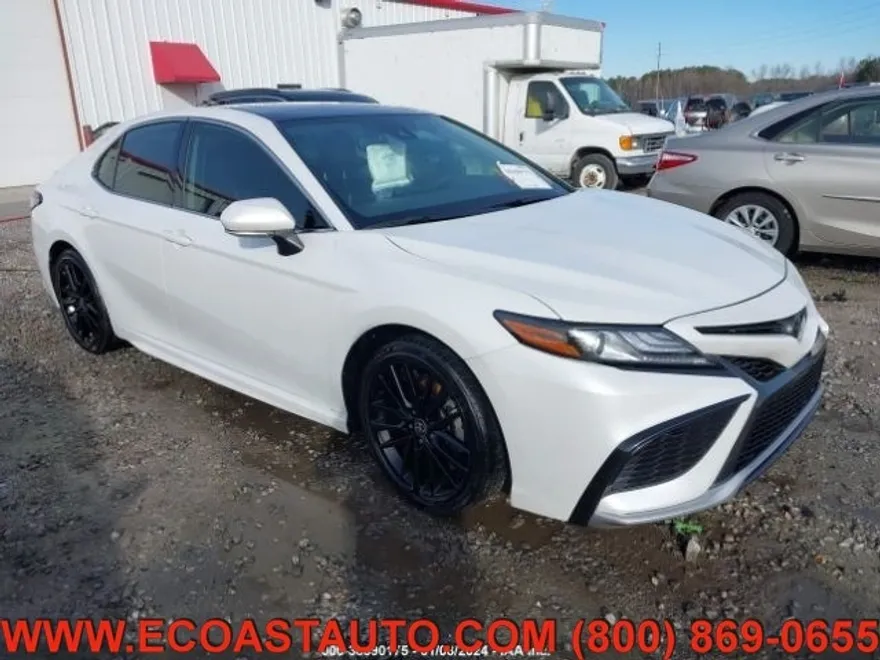 2023 Toyota Camry XSE photo 1