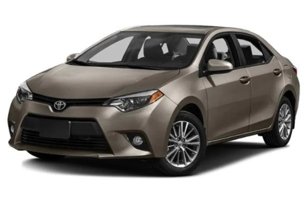 2015 Toyota Corolla L photo 1