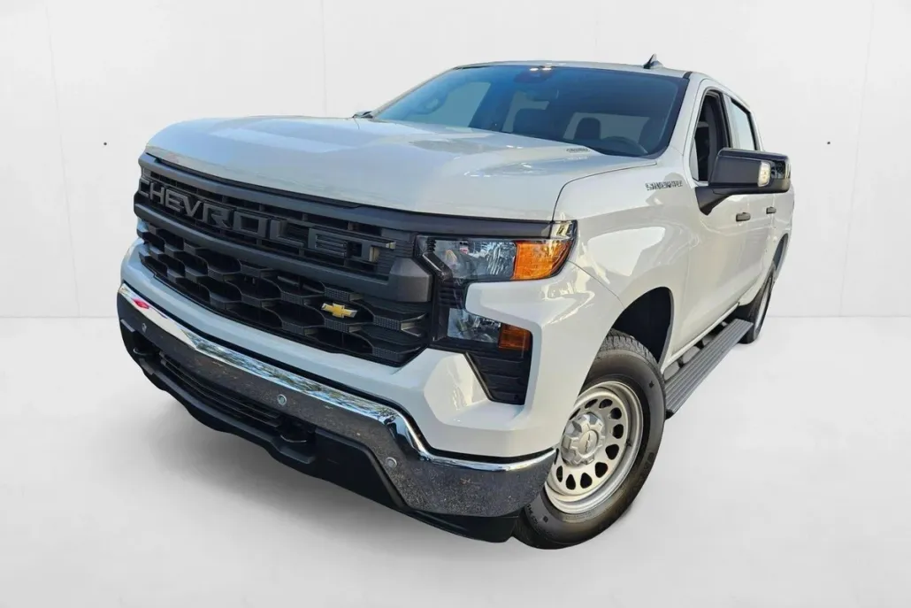 2025 Chevrolet Silverado 1500 photo 1