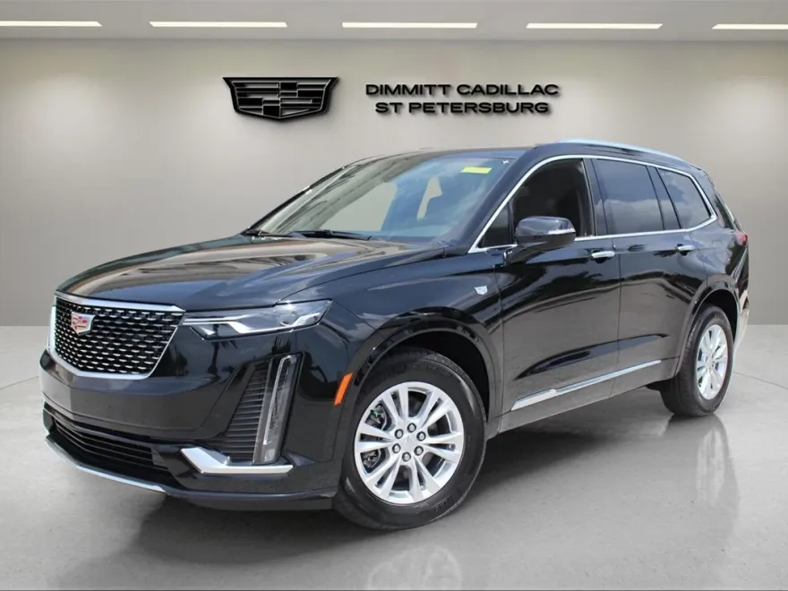 2025 Cadillac XT6 Luxury photo 1