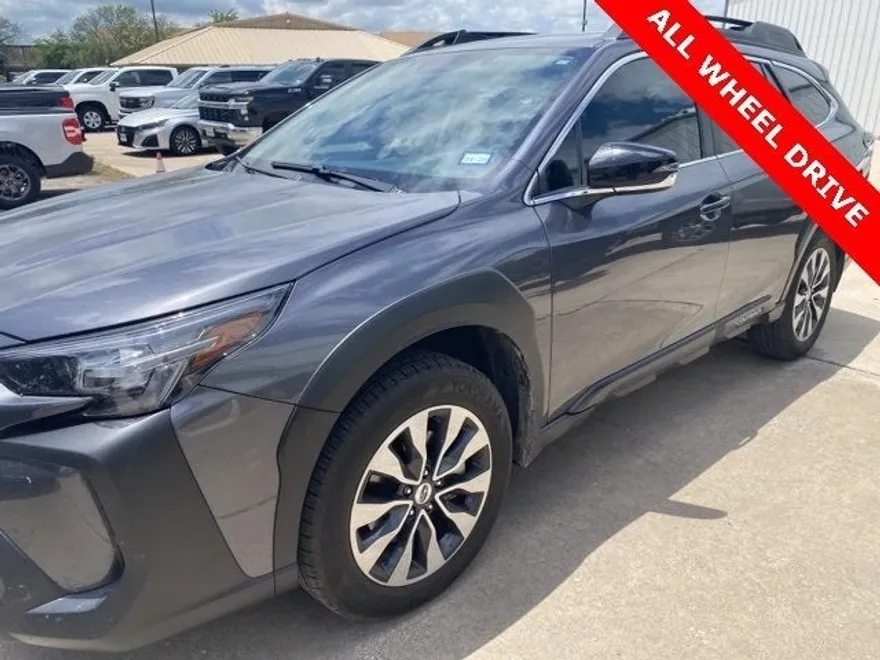 2024 Subaru Outback Limited photo 1