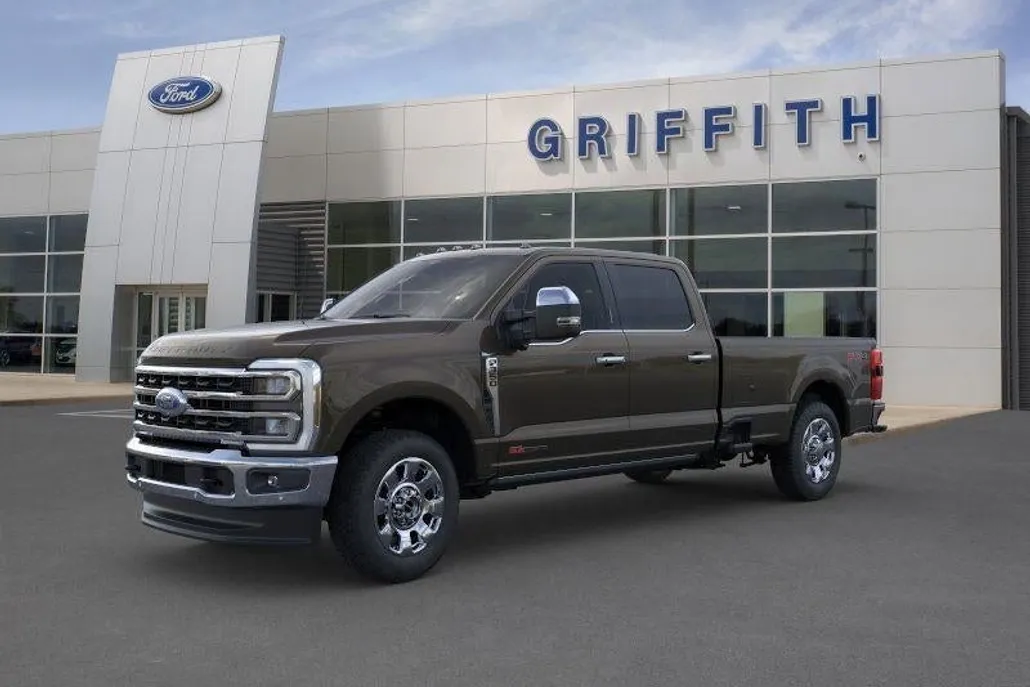 2025 Ford F-350 King Ranch photo 1