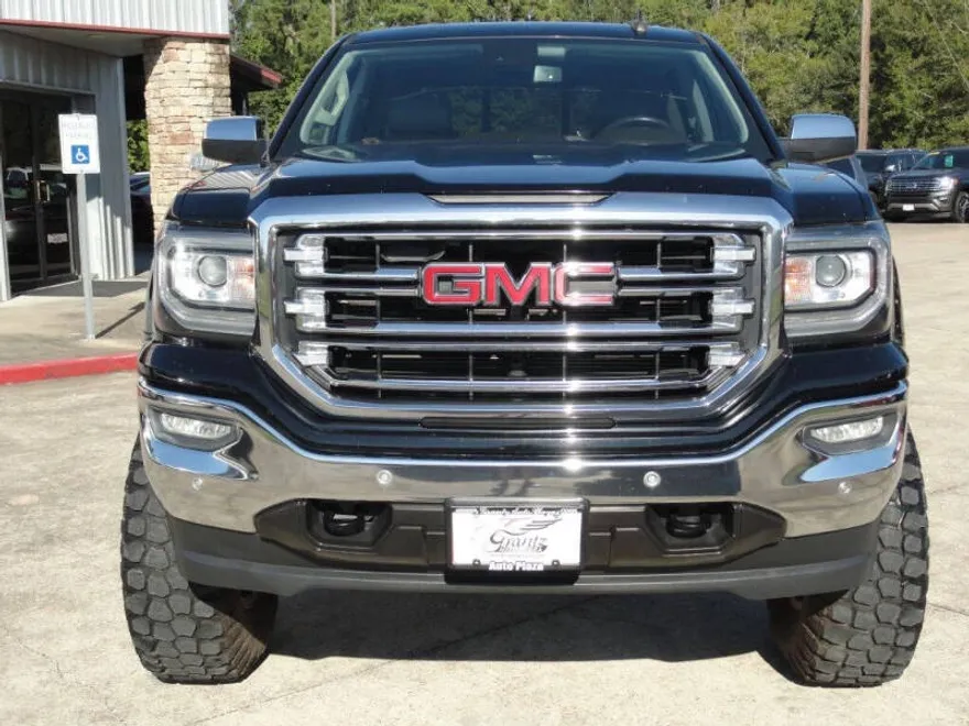 2017 Gmc Sierra 1500 SLT photo 1
