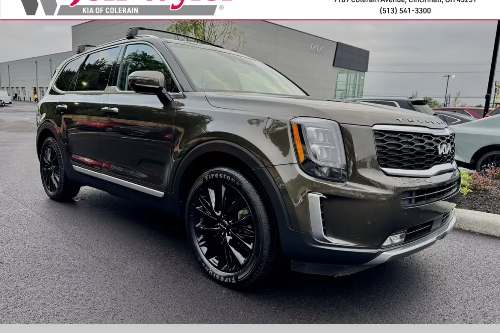 2022 Kia Telluride SX photo 1