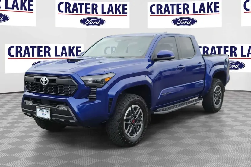 2024 Toyota Tacoma TRD Sport photo 1