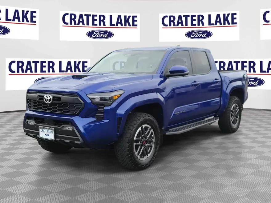 2024 Toyota Tacoma TRD Sport photo 1