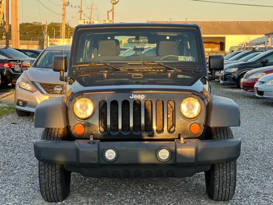 2013 Jeep Wrangler Unlimited Sport photo 1