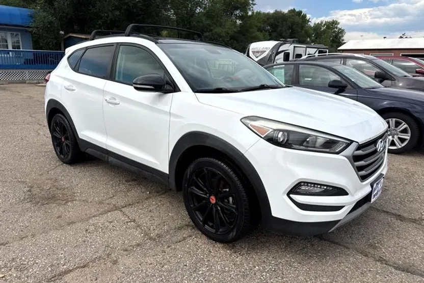 2017 Hyundai Tucson Limited photo 1
