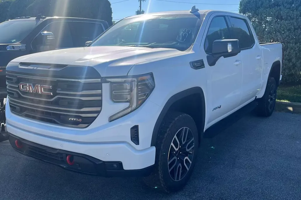 2026 Gmc Sierra 1500 AT4 photo 1