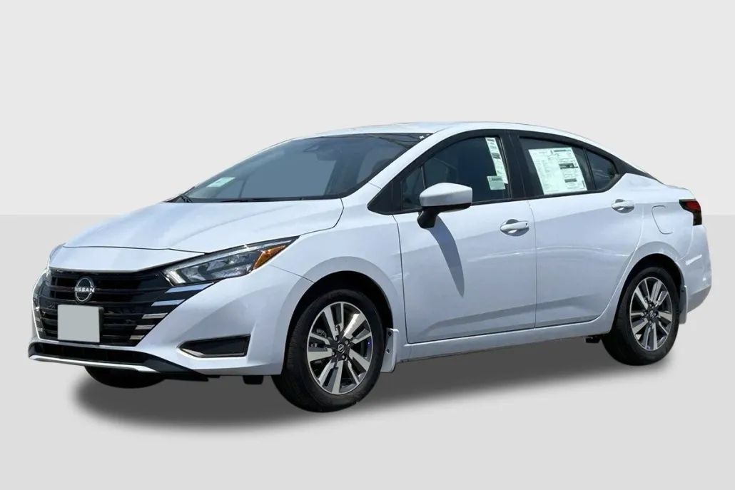 2025 Nissan Versa 1.6 SV photo 1