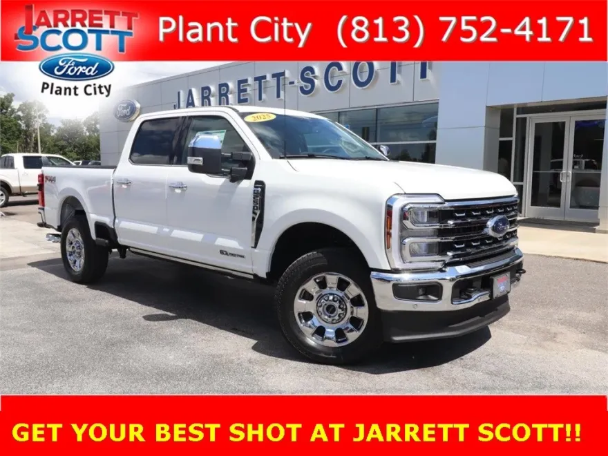 2025 Ford F-250 Lariat photo 1